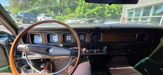 1969 Lincoln Continental Mark III - Image 12 of 16