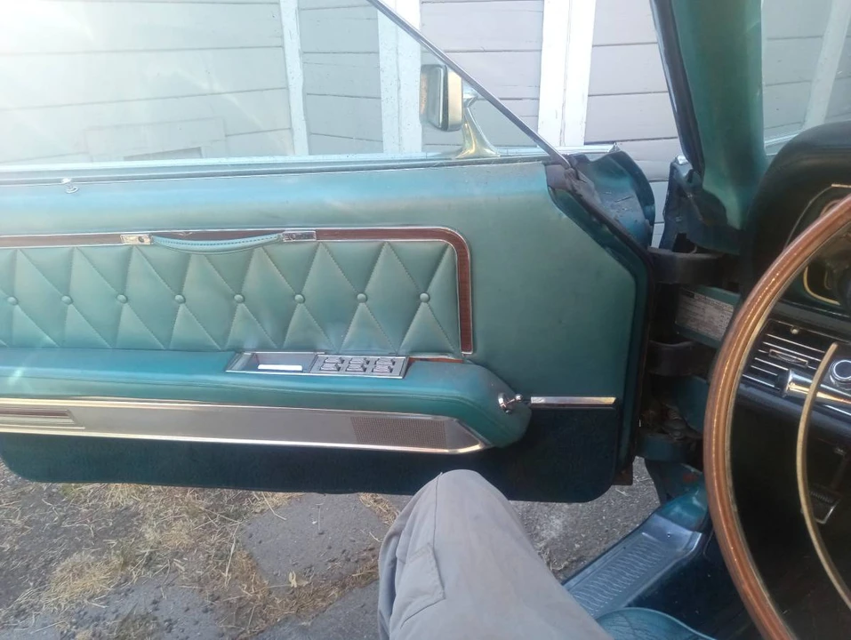 1969 Lincoln Continental Mark III - Image 3 of 8