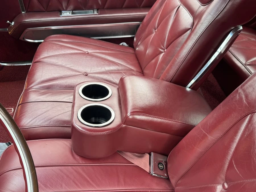 1968 Lincoln Continental Mark III - Image 26 of 31