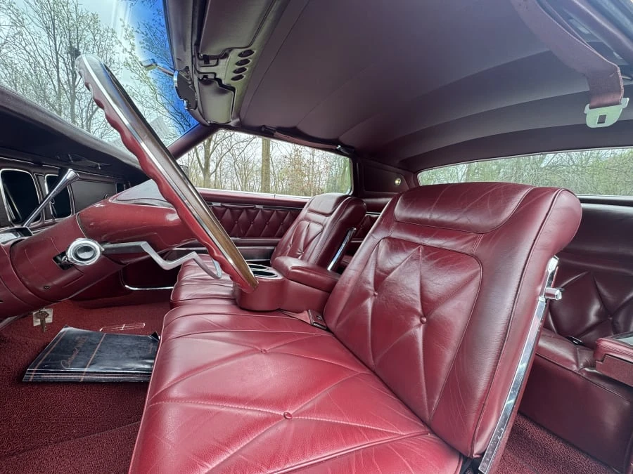 1968 Lincoln Continental Mark III - Image 27 of 31