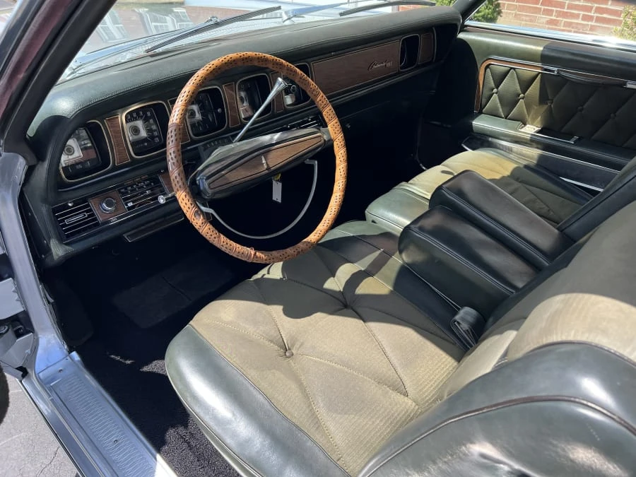 1969 Lincoln Continental Mark III - Image 4 of 9