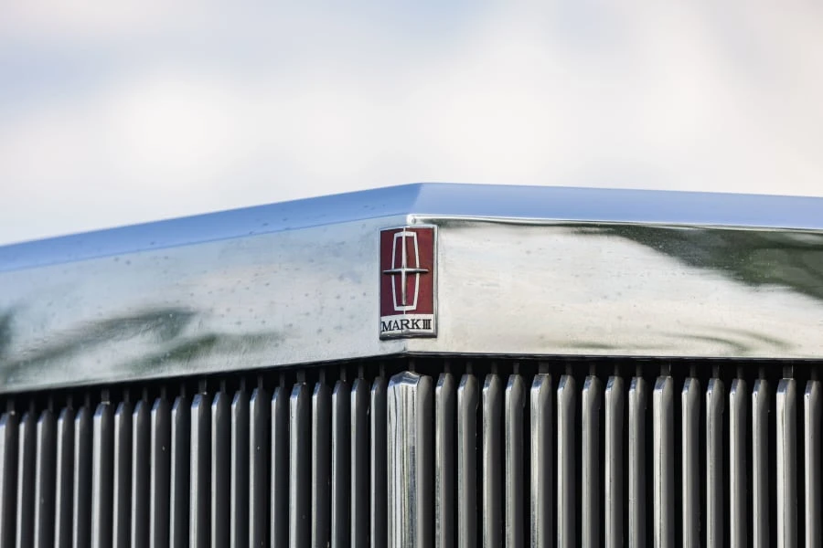 1969 Lincoln Continental Mark III - Image 15 of 31