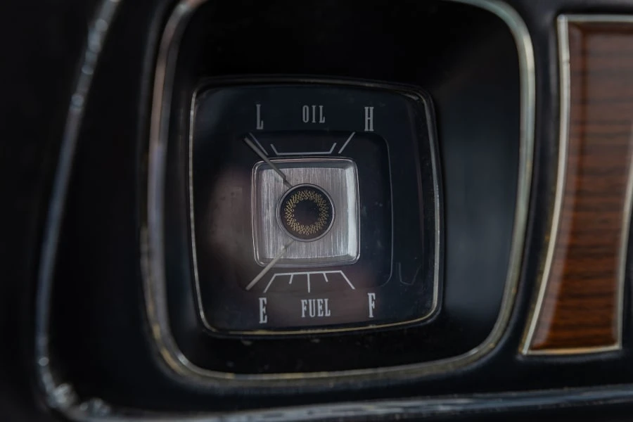 1969 Lincoln Continental Mark III - Image 30 of 31