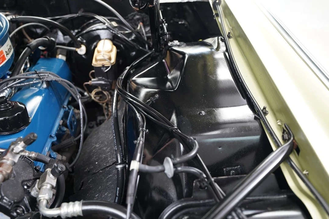 1969 Lincoln Continental Mark III - Image 29 of 31