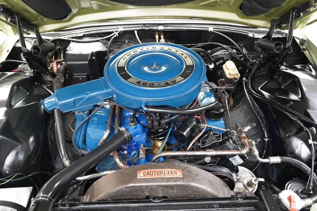 1969 Lincoln Continental Mark III - Image 17 of 31