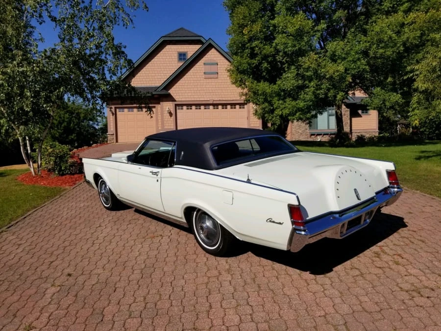 1969 Lincoln Continental Mark III - Image 2 of 6