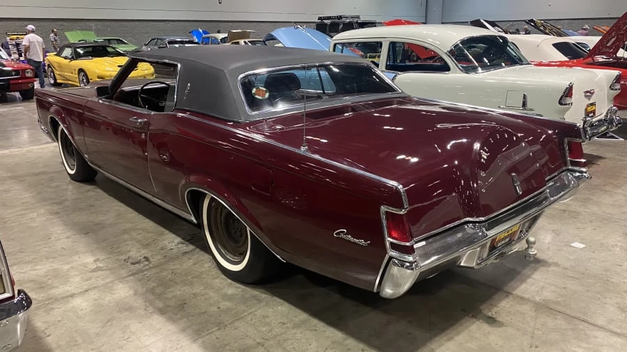 1969 Lincoln Continental Mark III - Image 3 of 5