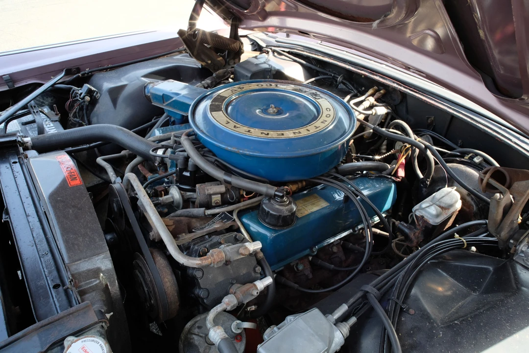 1969 Lincoln Continental Mark III - Image 13 of 22