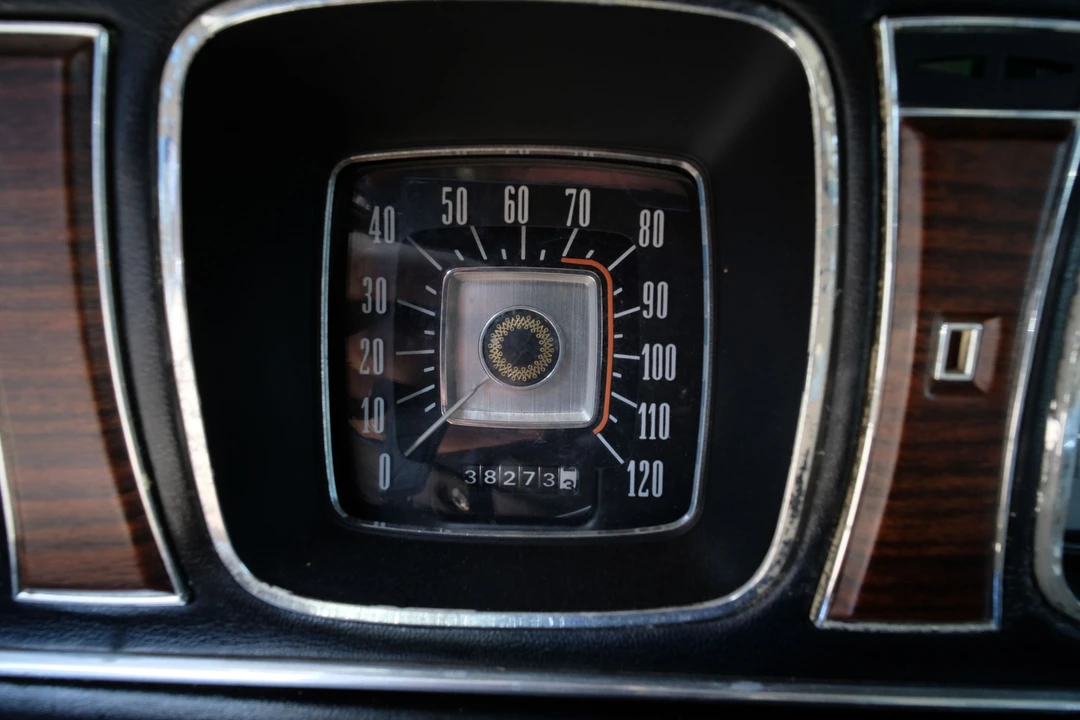 1969 Lincoln Continental Mark III - Image 18 of 22