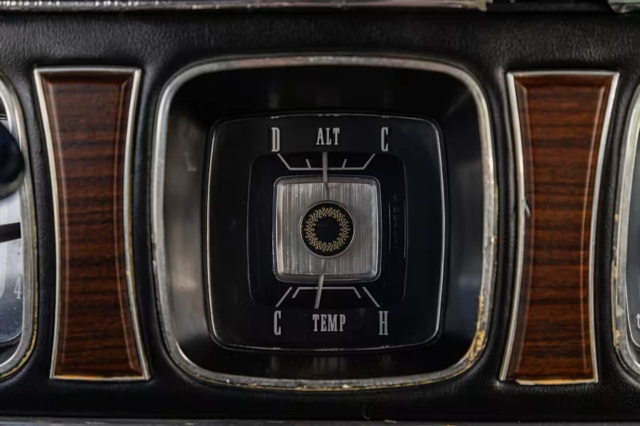 1969 Lincoln Continental Mark III - Image 22 of 31