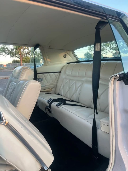 1969 Lincoln Continental Mark III - Image 19 of 20
