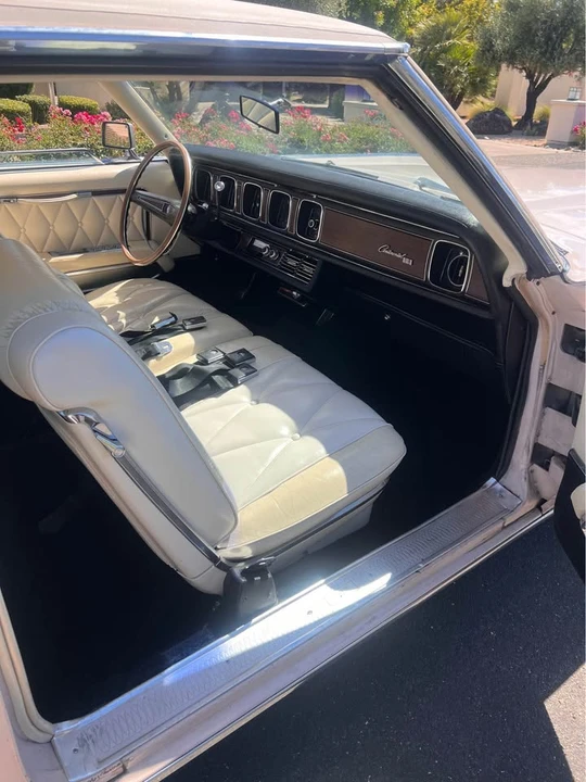 1969 Lincoln Continental Mark III - Image 15 of 20