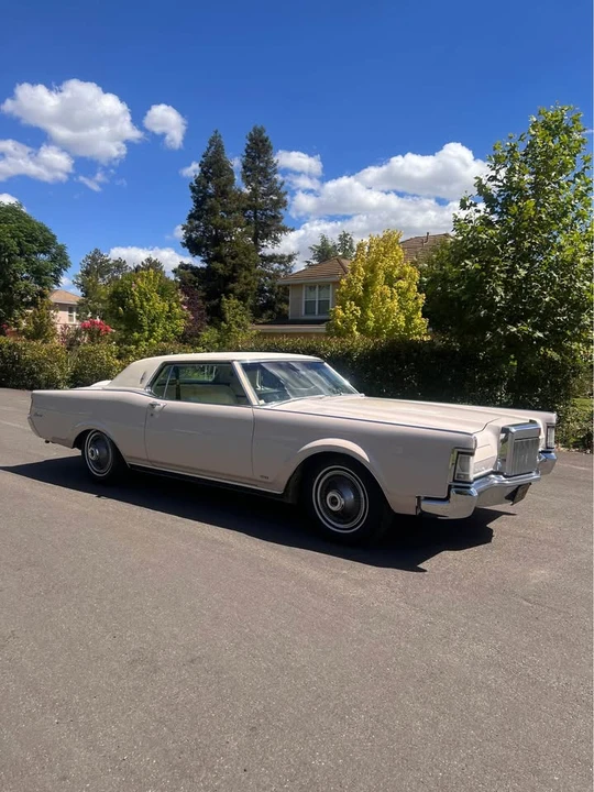 1969 Lincoln Continental Mark III - Image 6 of 20