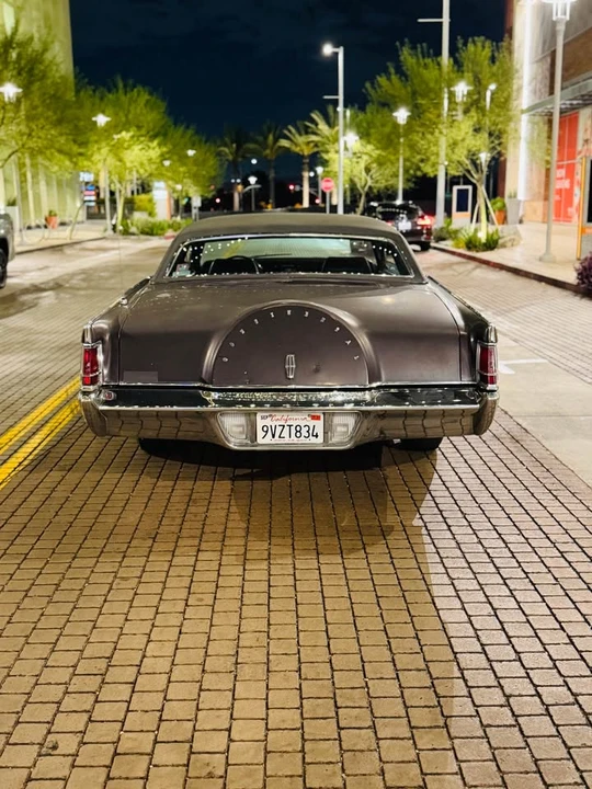 1969 Lincoln Continental Mark III - Image 2 of 17