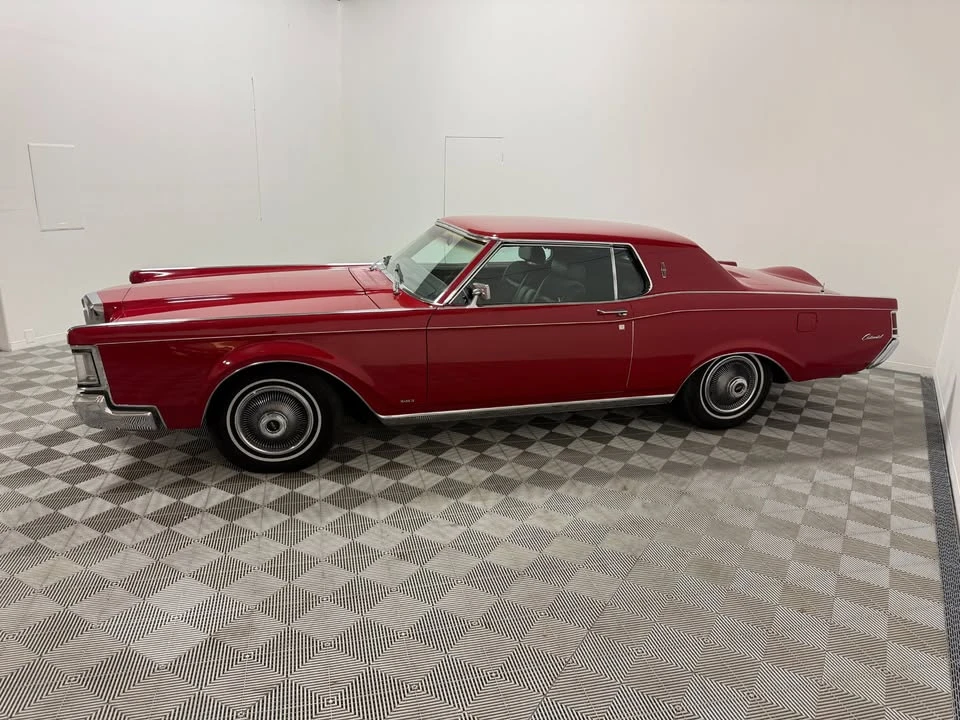 1969 Lincoln Continental Mark III - Image 3 of 20