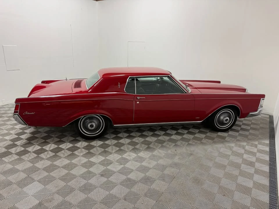 1969 Lincoln Continental Mark III - Image 5 of 20