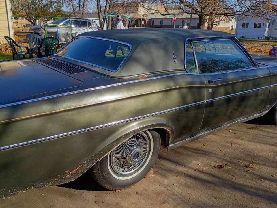 1969 Lincoln Continental 4th Gen - Image 2 of 13