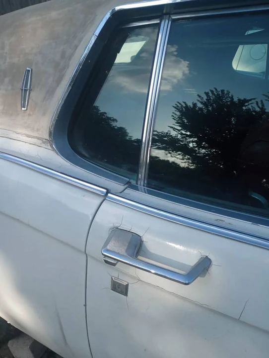 1969 Lincoln Continental 4th Gen - Image 11 of 18