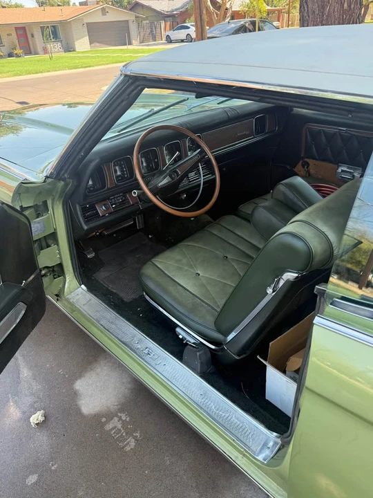 1969 Lincoln Continental Mark III - Image 5 of 9