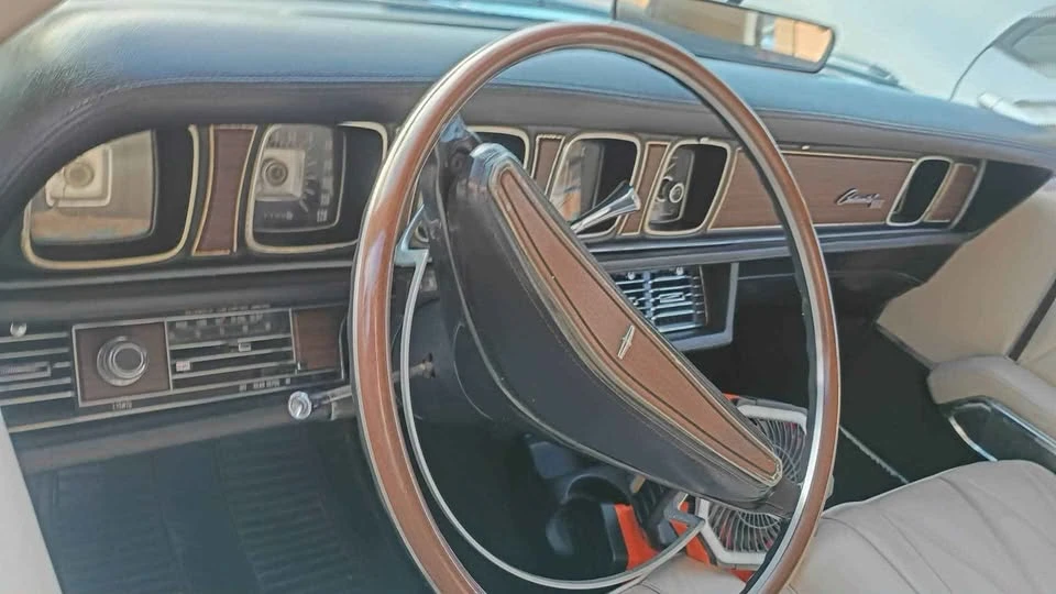 1969 Lincoln Continental 4th Gen - Image 5 of 20