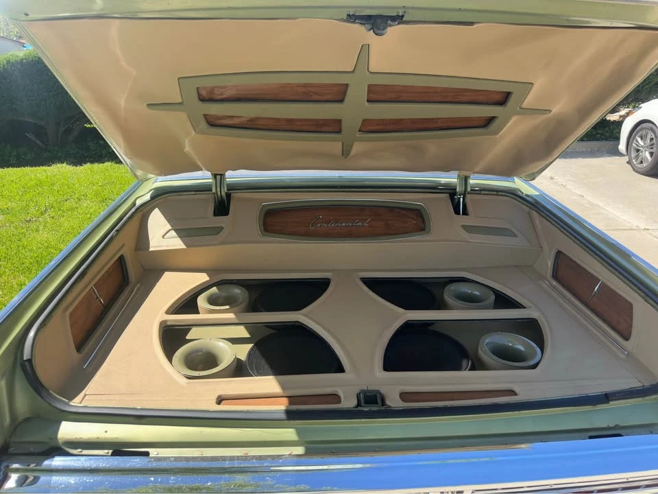 1969 Lincoln Continental 4th Gen - Image 13 of 13