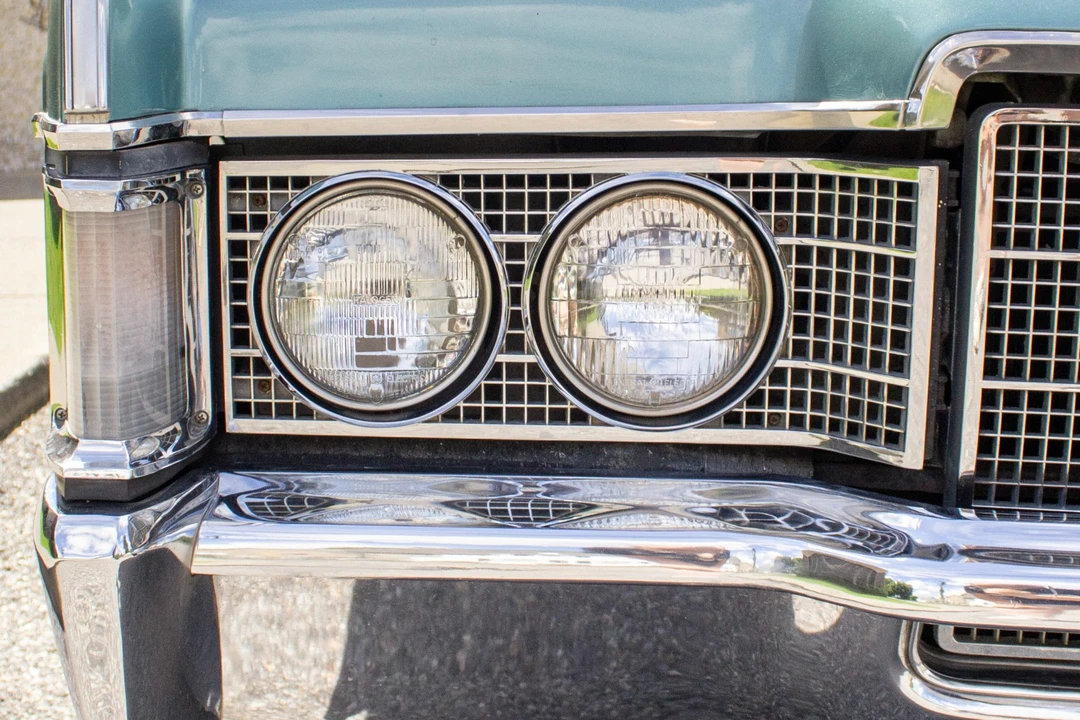 1969 Lincoln Continental 4th Gen - Image 15 of 31