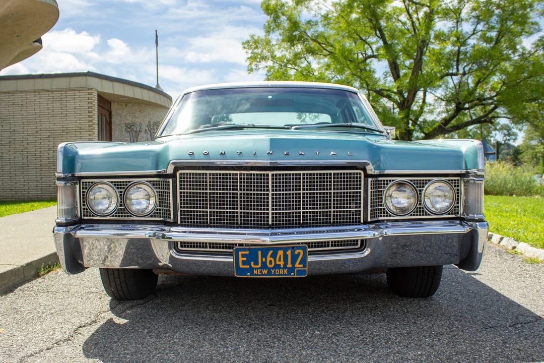 1969 Lincoln Continental 4th Gen - Image 11 of 31