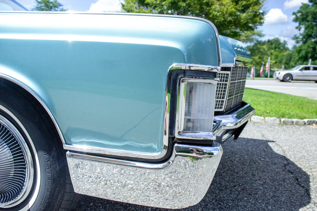 1969 Lincoln Continental 4th Gen - Image 14 of 31