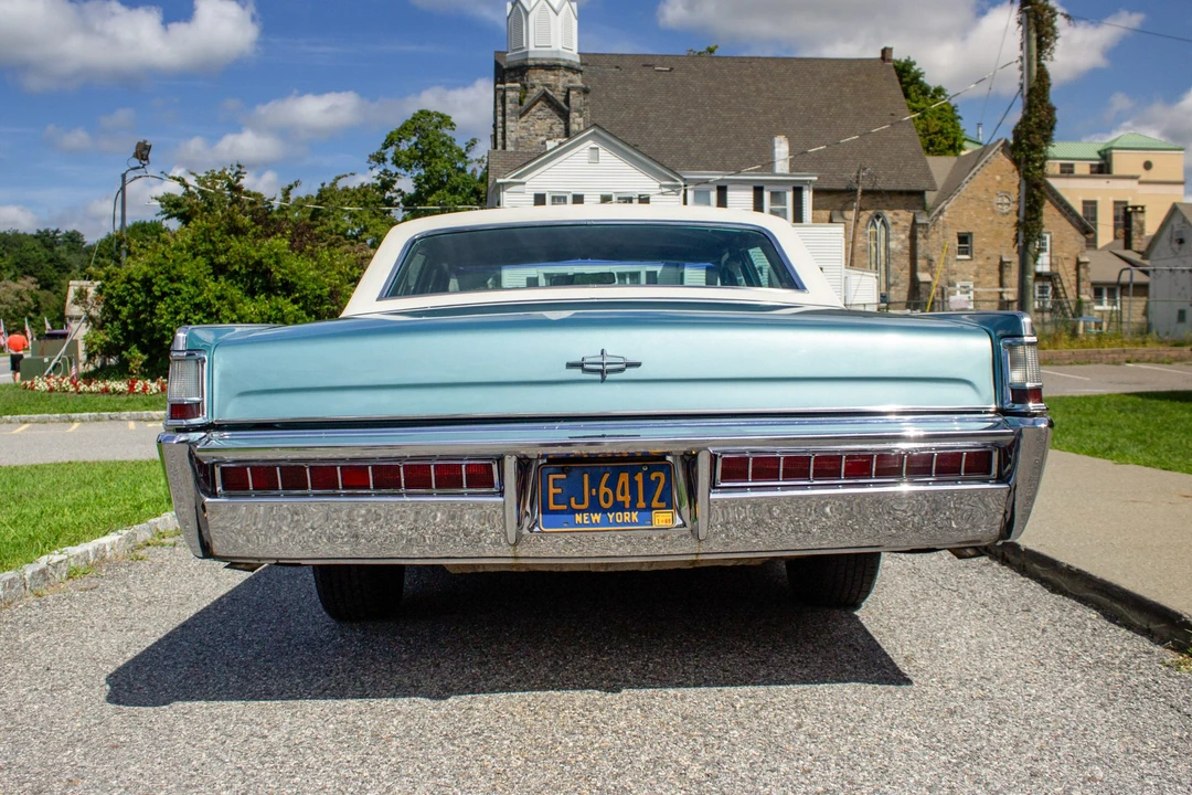 1969 Lincoln Continental 4th Gen - Image 5 of 31