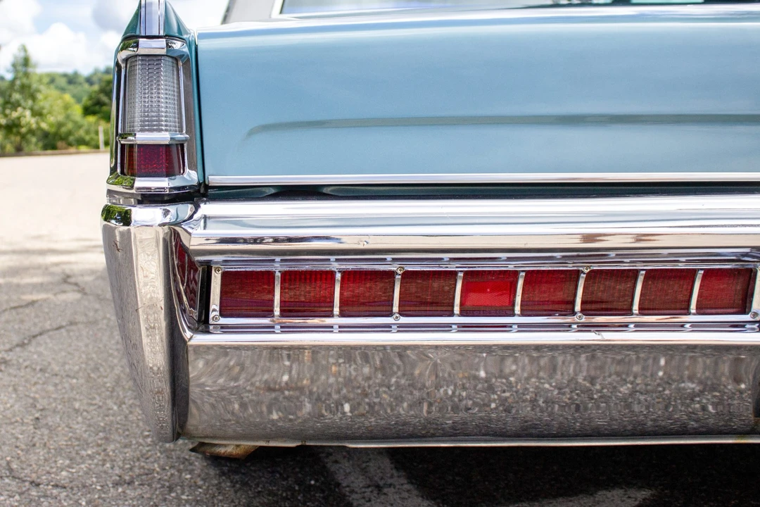 1969 Lincoln Continental 4th Gen - Image 18 of 31