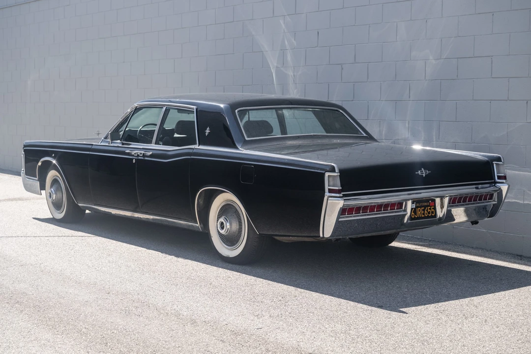 1969 Lincoln Continental 4th Gen - Image 4 of 31