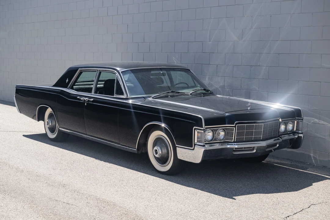 1969 Lincoln Continental 4th Gen - Image 8 of 31