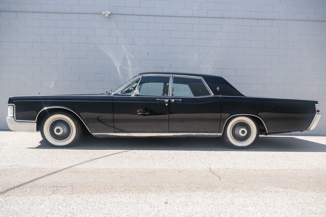 1969 Lincoln Continental 4th Gen - Image 3 of 31