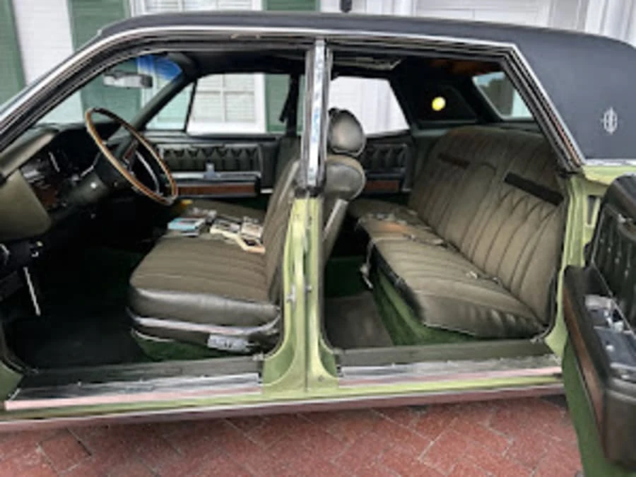 1969 Lincoln Continental 4th Gen - Image 13 of 15