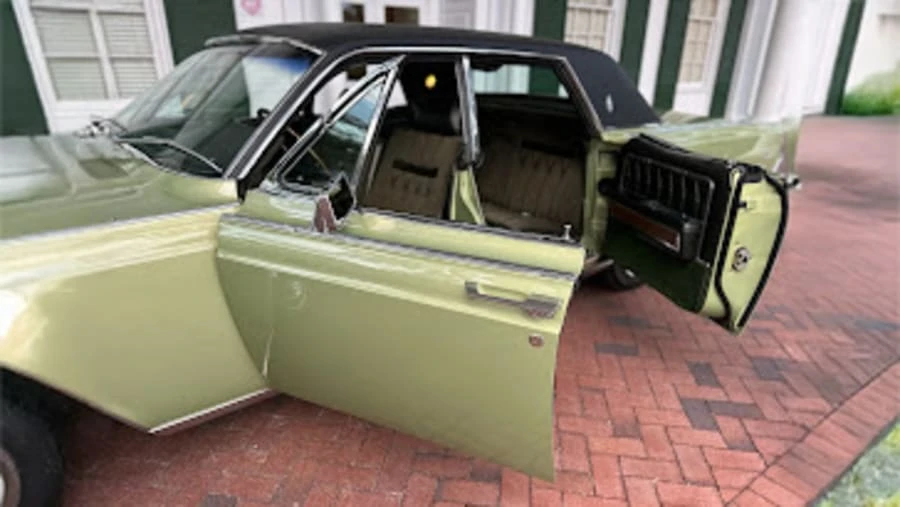 1969 Lincoln Continental 4th Gen - Image 10 of 15