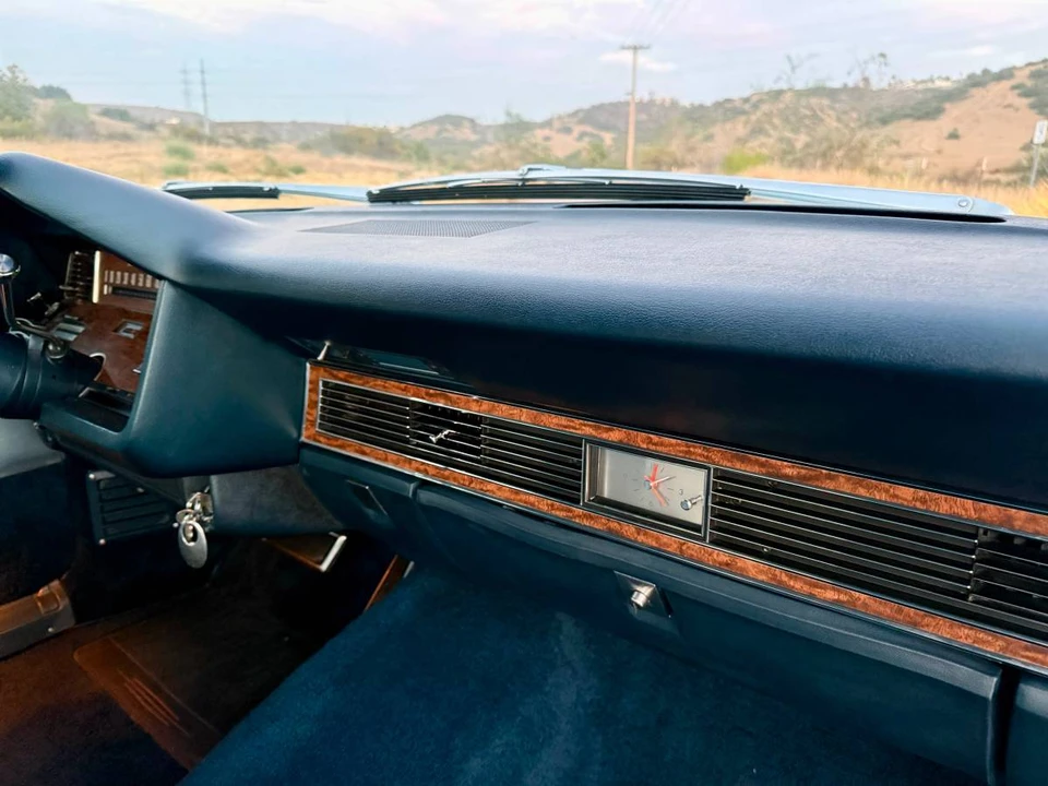 1969 Lincoln Continental 4th Gen - Image 17 of 24