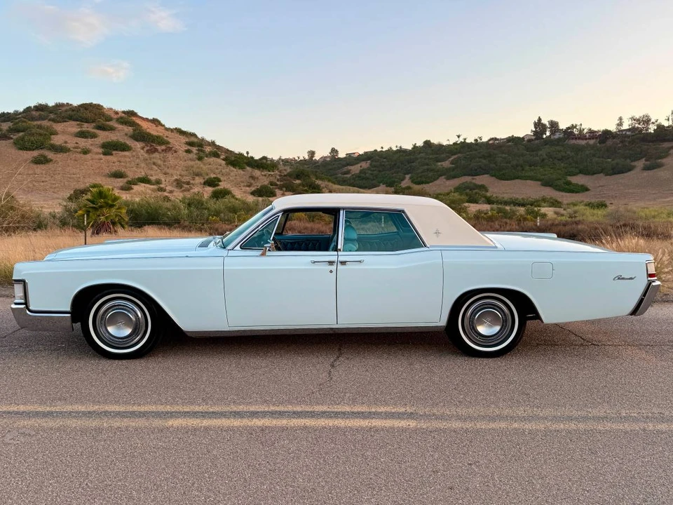1969 Lincoln Continental 4th Gen - Image 3 of 24