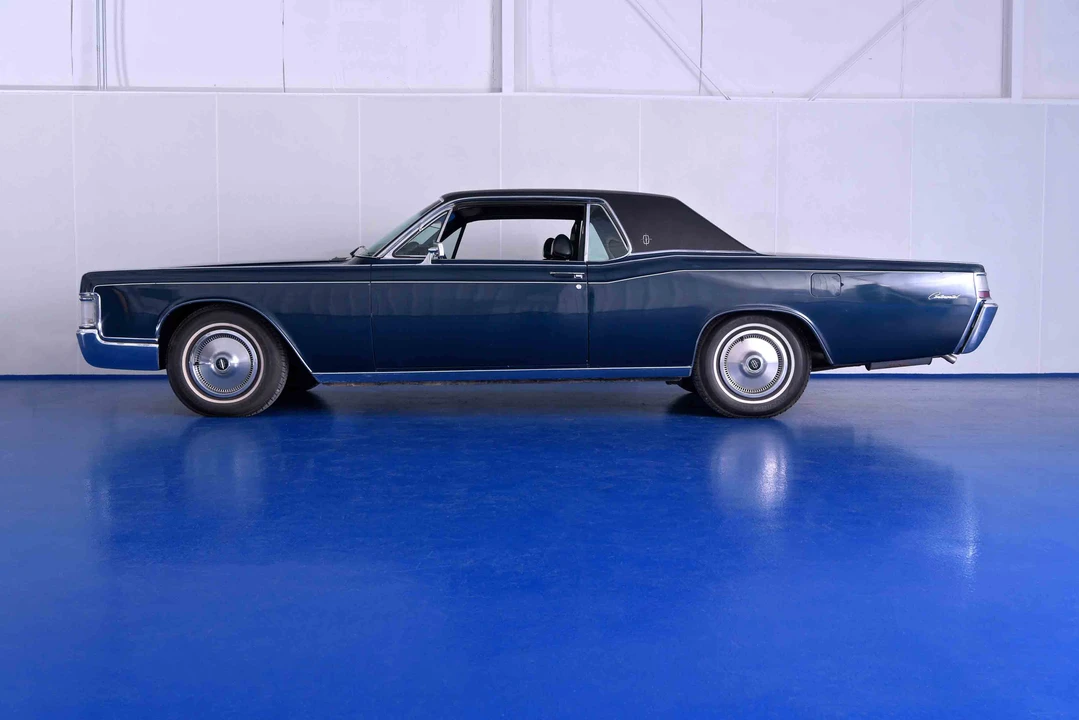 1969 Lincoln Continental 4th Gen - Image 7 of 31
