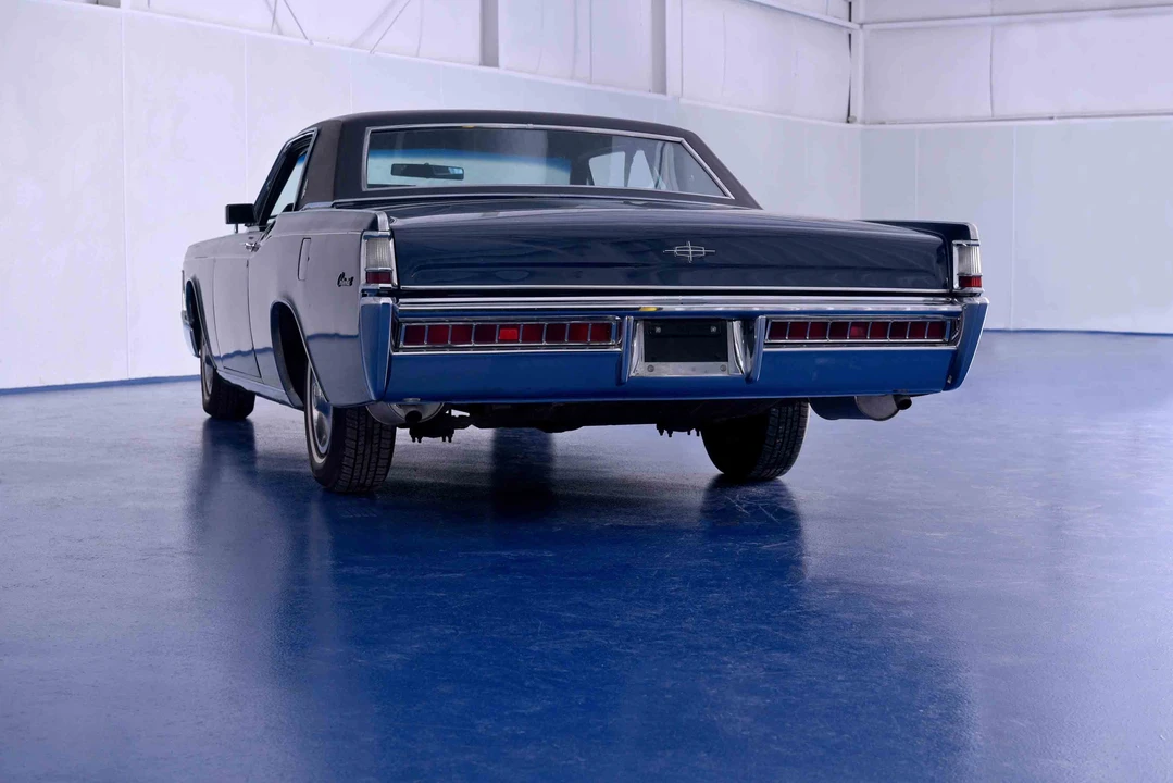 1969 Lincoln Continental 4th Gen - Image 8 of 31