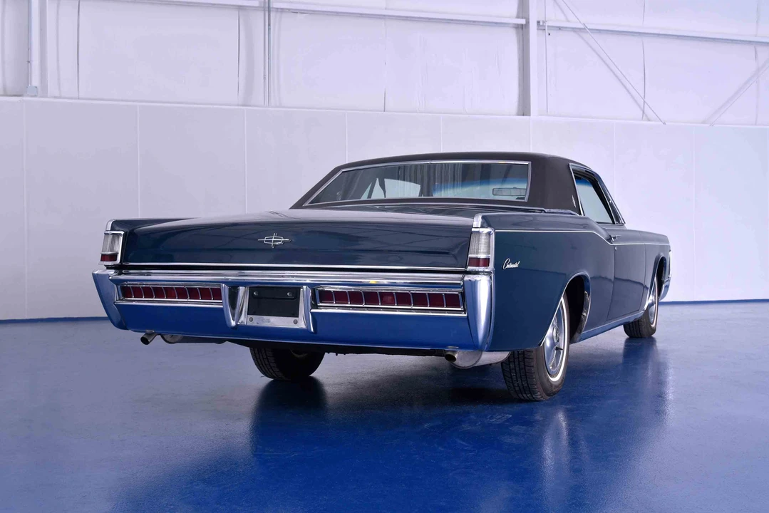 1969 Lincoln Continental 4th Gen - Image 10 of 31