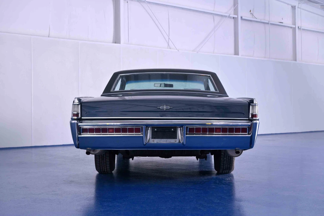 1969 Lincoln Continental 4th Gen - Image 9 of 31