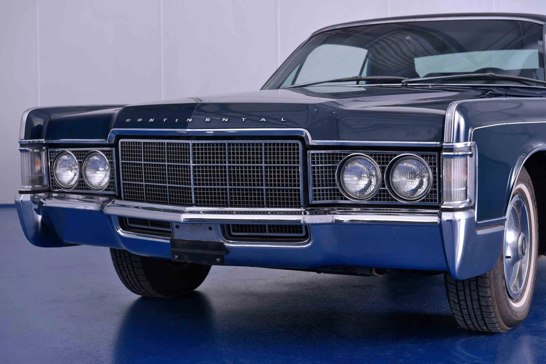 1969 Lincoln Continental 4th Gen - Image 3 of 31