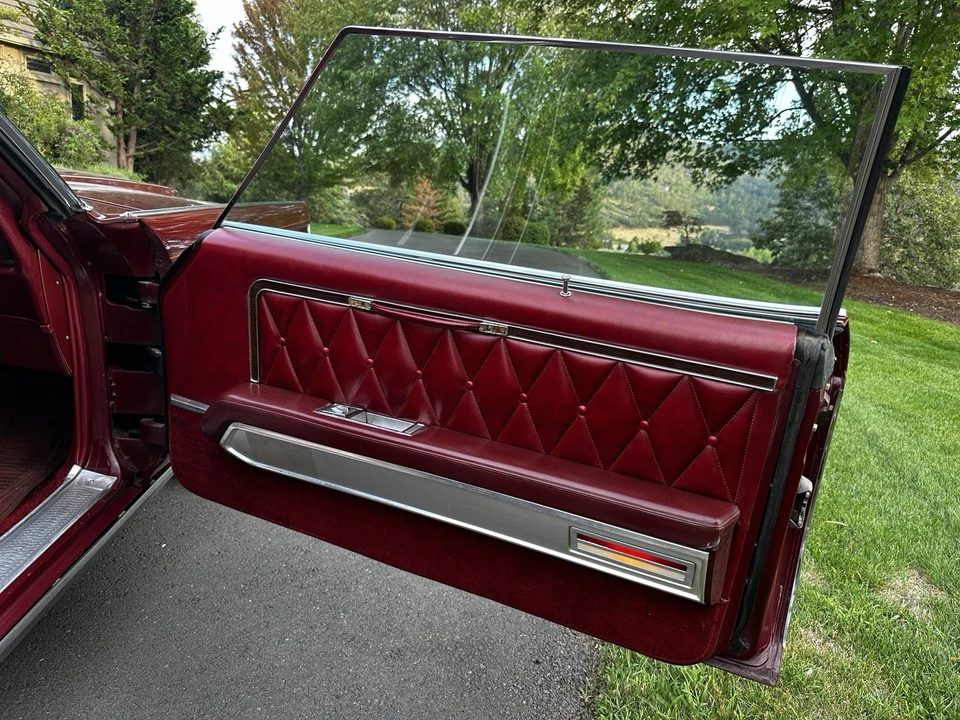 1969 Lincoln Continental 4th Gen - Image 12 of 25