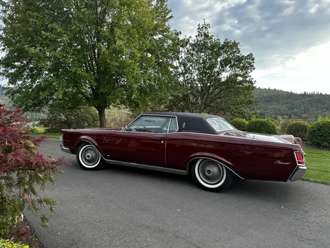 1969 Lincoln Continental Mark III Coupe
