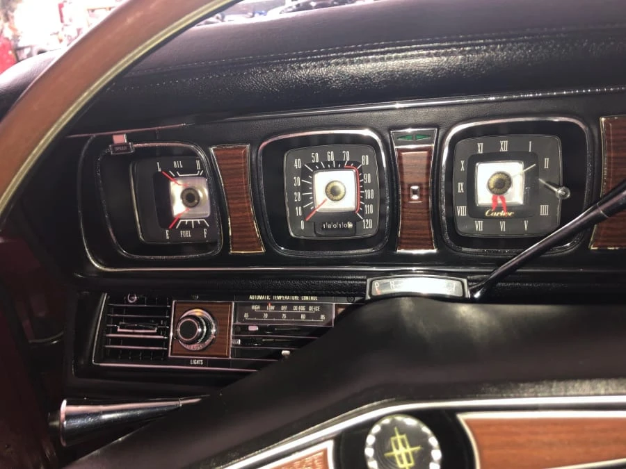 1969 Lincoln Continental Mark III - Image 3 of 13