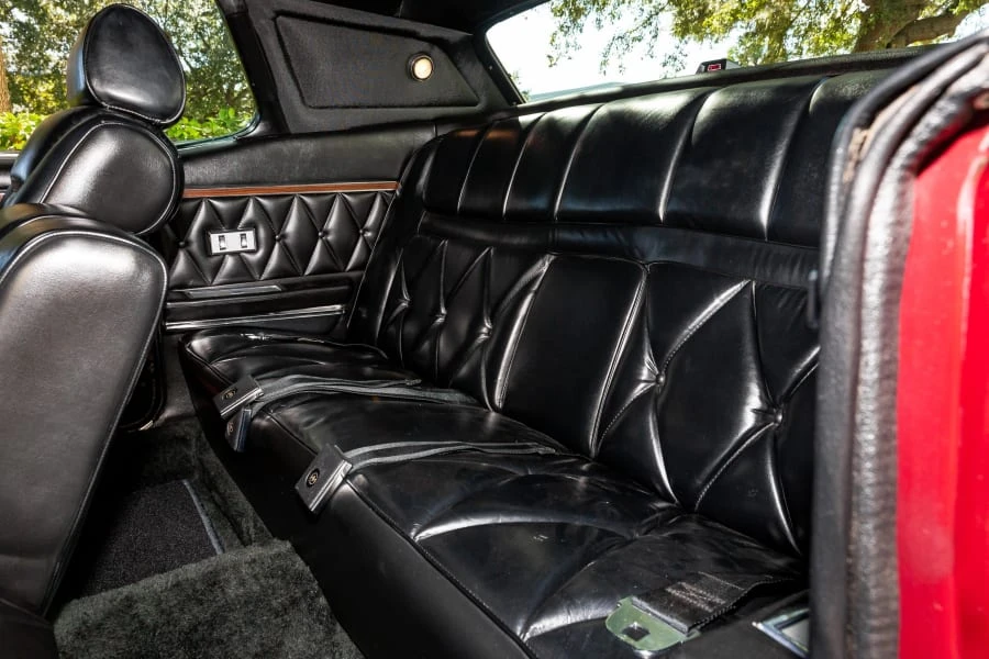 1969 Lincoln Continental Mark III - Image 6 of 13