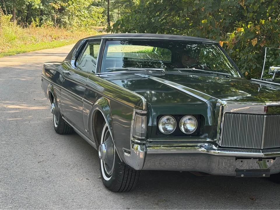 1969 Lincoln Continental Mark III - Image 3 of 9