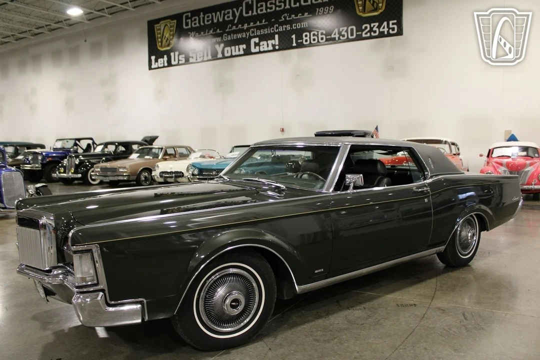 1969 Lincoln Continental Mark III - Image 12 of 12