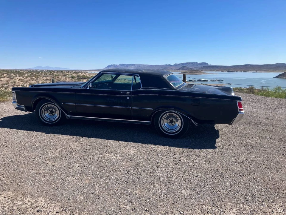 1969 Lincoln Continental Mark III - Image 24 of 24