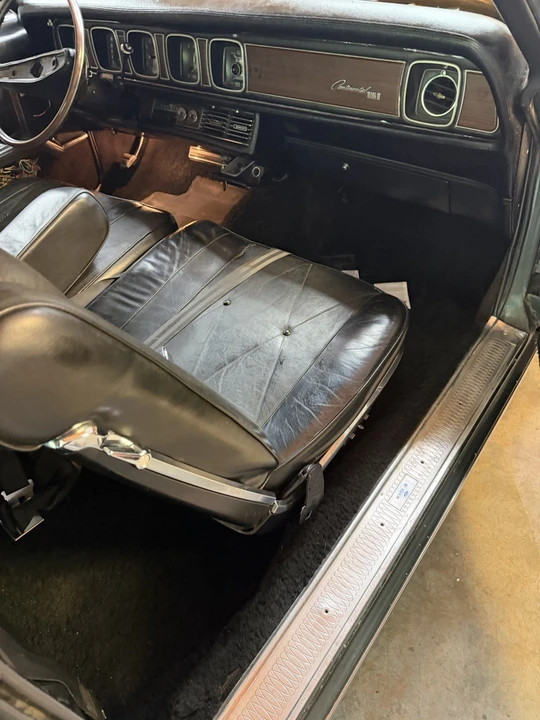 1969 Lincoln Continental Mark III - Image 5 of 21